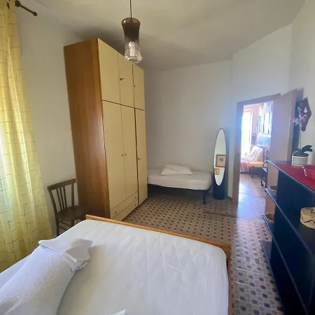 Casa Sulla Via Fontanella 3 Isola Rossa (Sassari)
